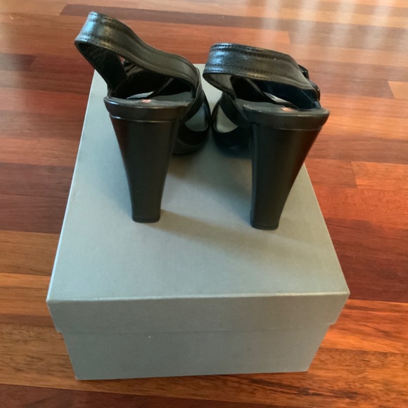 Prada Shoe - Picture 2 of 5